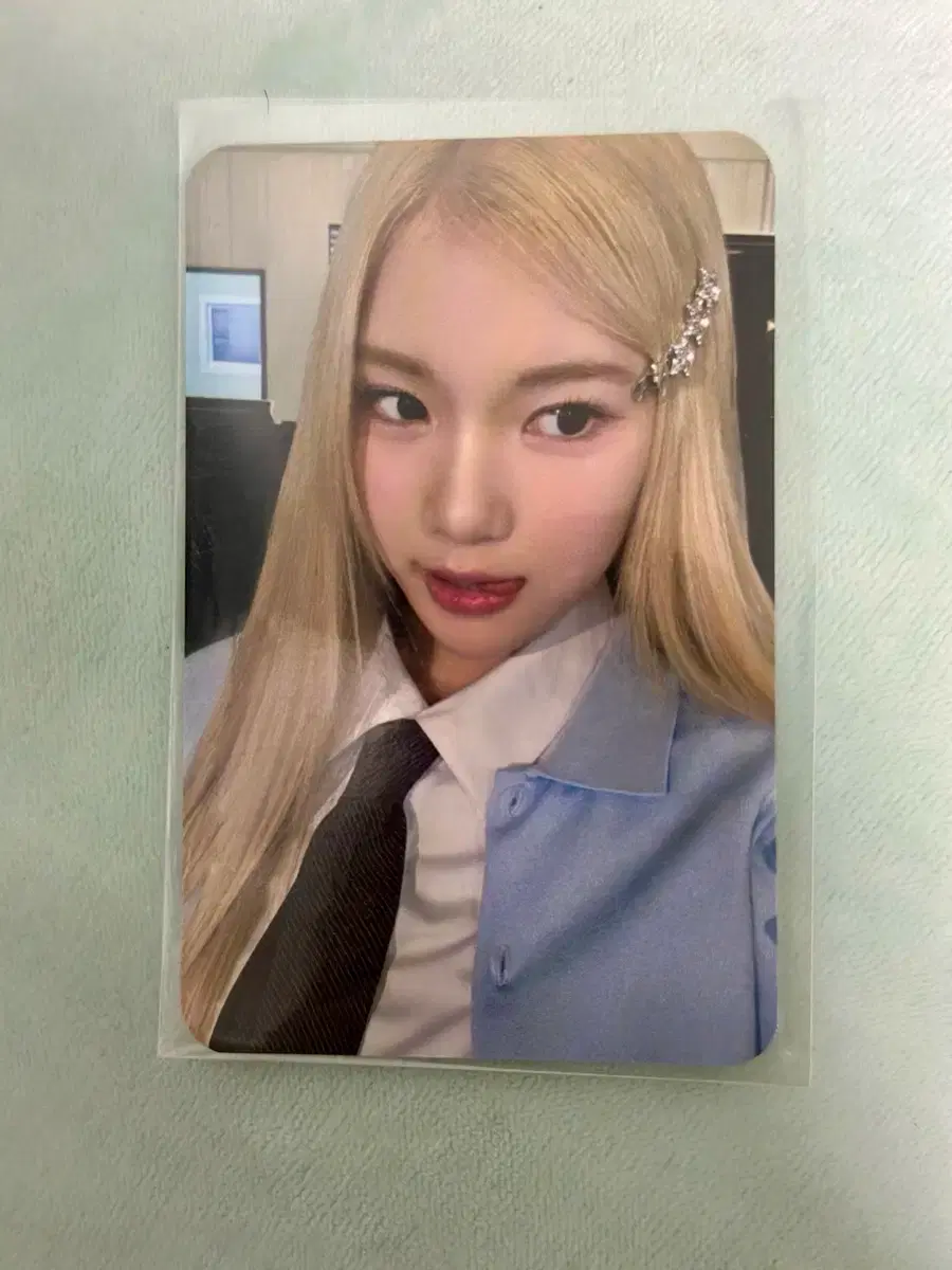 thumbnail-0